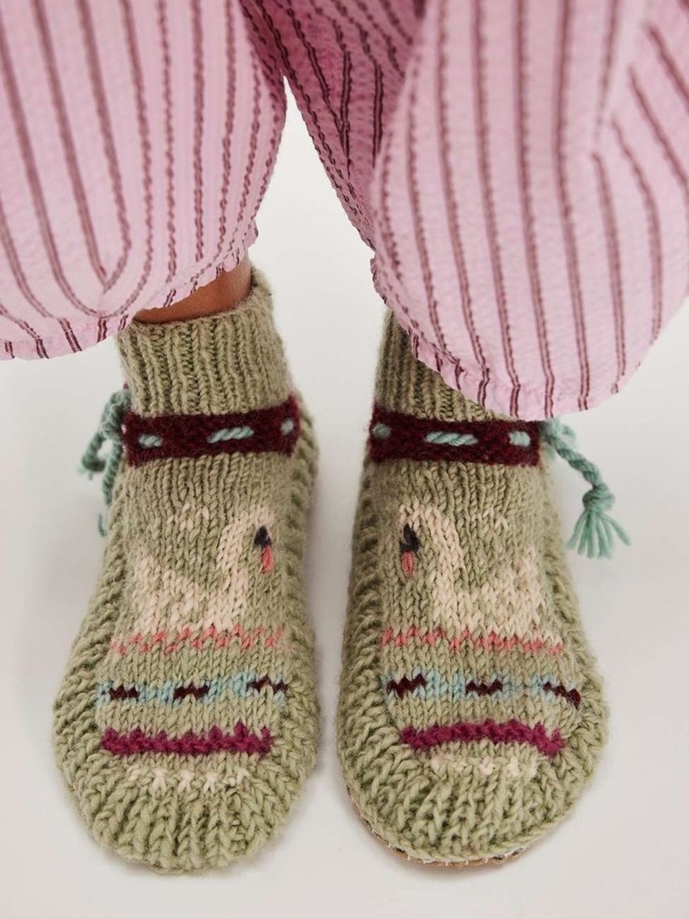 NWT FREE PEOPLE X FRENCH KNOT Frosty Friends Wool Slipper Socks | Swan MSRP $68